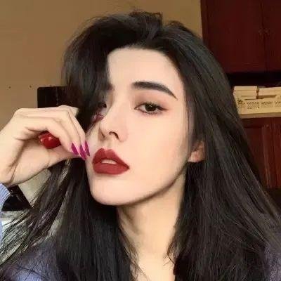 恋上女镖师